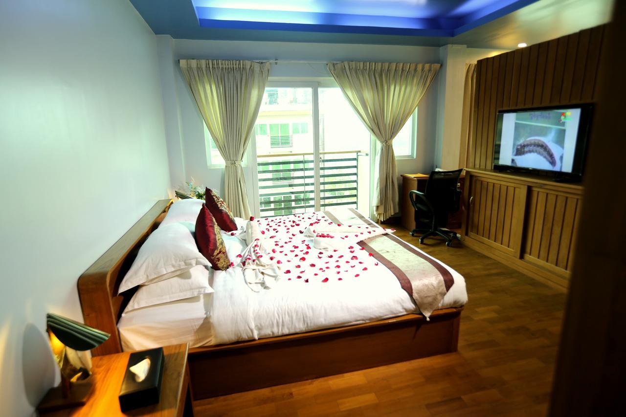 Hotel Sincere Smile Rangun Kültér fotó