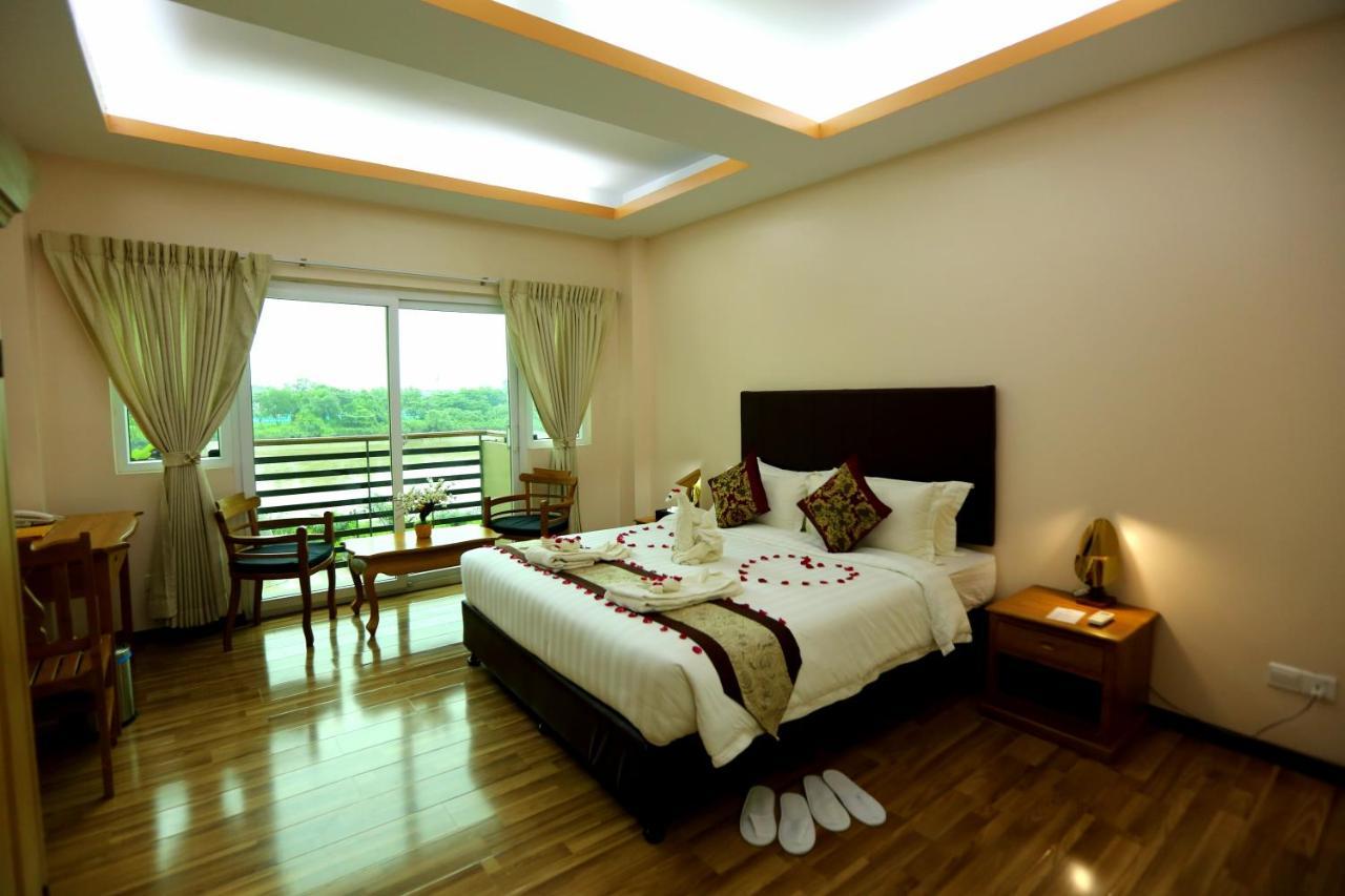 Hotel Sincere Smile Rangun Kültér fotó