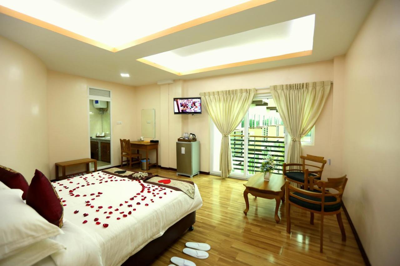 Hotel Sincere Smile Rangun Kültér fotó