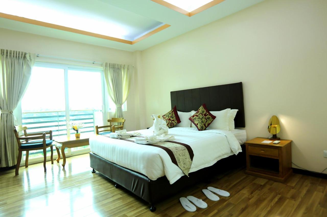 Hotel Sincere Smile Rangun Kültér fotó