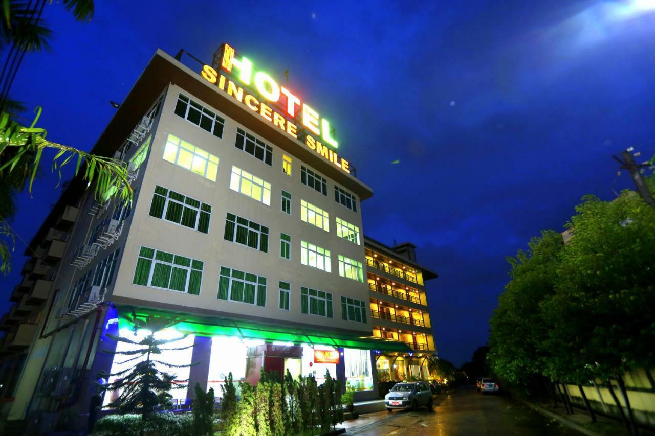 Hotel Sincere Smile Rangun Kültér fotó