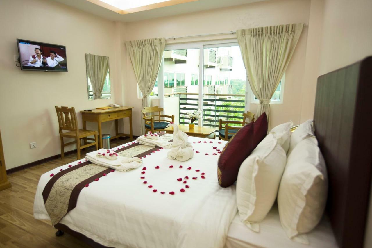 Hotel Sincere Smile Rangun Kültér fotó